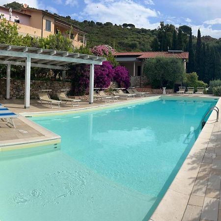 Residence Le Solane Marina di Campo Exterior photo