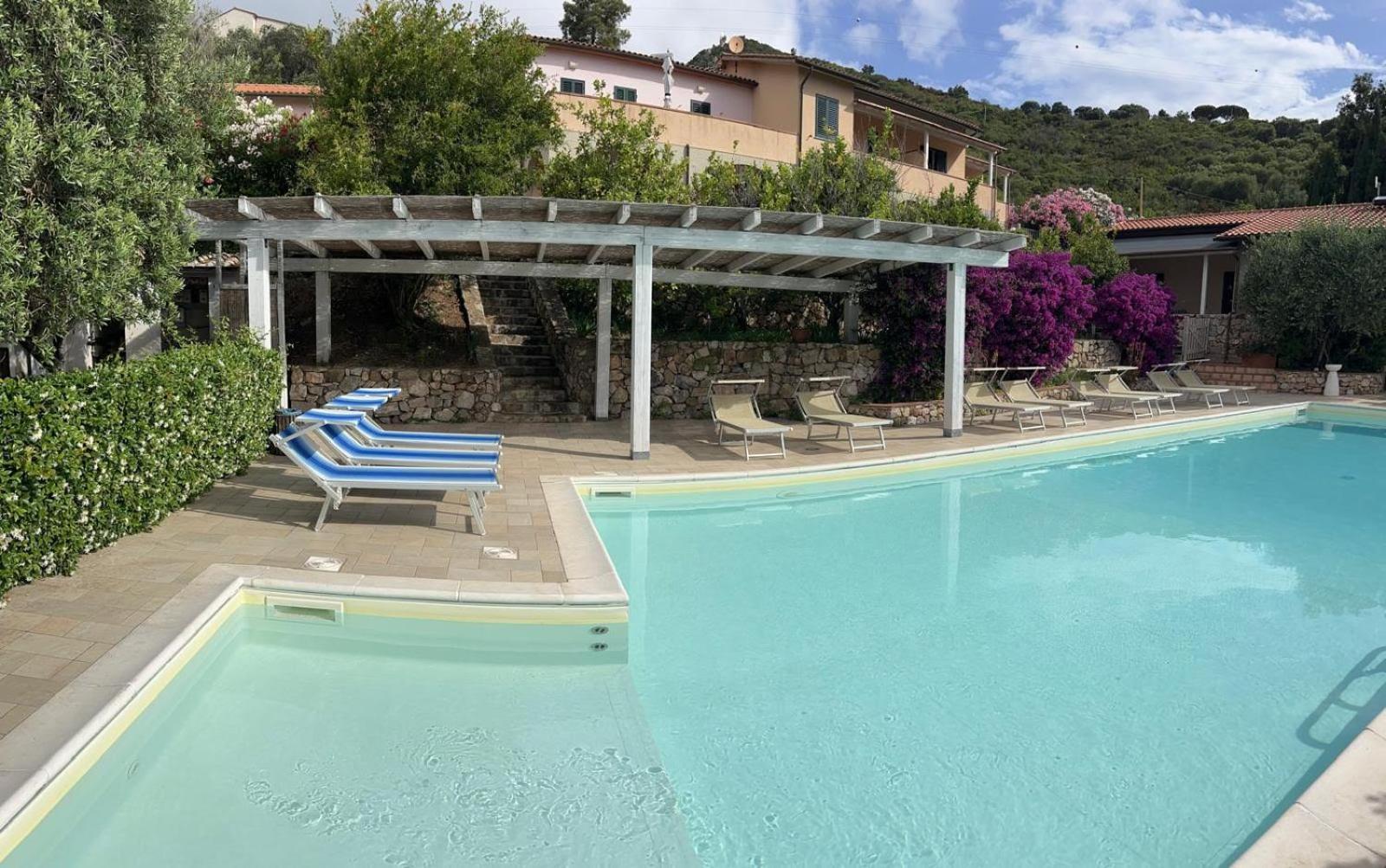 Residence Le Solane Marina di Campo Exterior photo